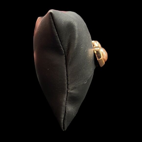 Joan Rivers Clip on Earrings Hexagon Copper Tone Signed Vintage Fashion Jewelry - Picture 3 of 6